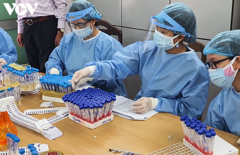 COVID-19: 2 more cases reported, Vietnam has 964 cases
